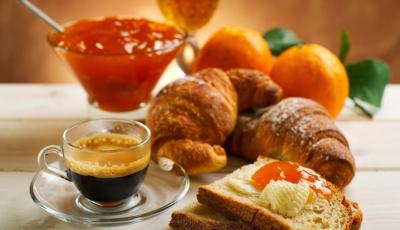 Colazione Continentale: un risveglio all’Italiana